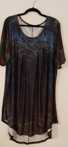 Simply Aster green pleated tunic